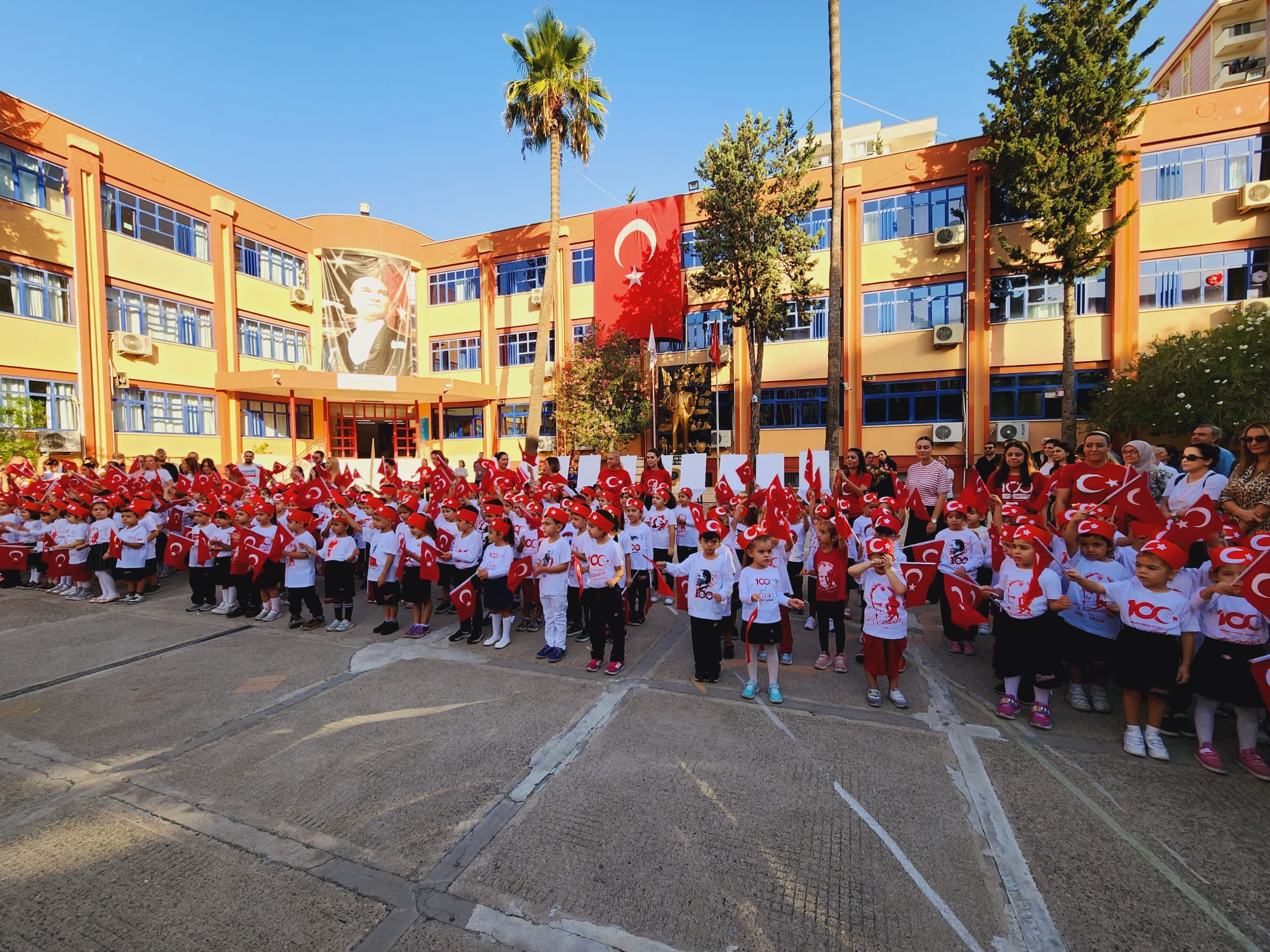 BAŞKENT OKULLARINDA YÜZÜNCÜ YIL ÇOŞKUSU ANA SINIFLARI İLE BAŞLADI